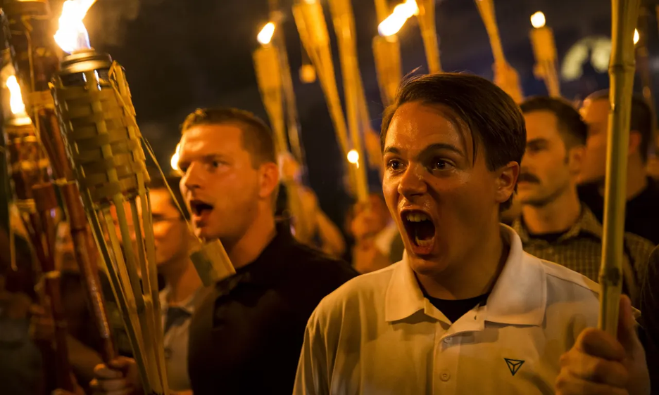 Modern Politics:  "The Deconstructionists: the Twenty-Five-Year Crack-Up of the Republican Party, Dana Milbank